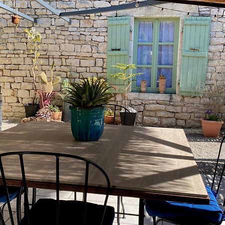 Gite Et Studios Les Barongeres Farges-les-Chalon ภายนอก รูปภาพ