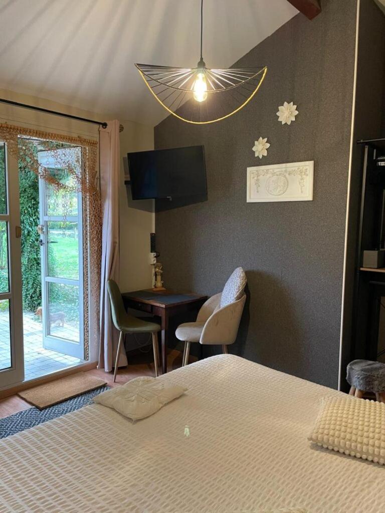 Gite Et Studios Les Barongeres Farges-les-Chalon ภายนอก รูปภาพ