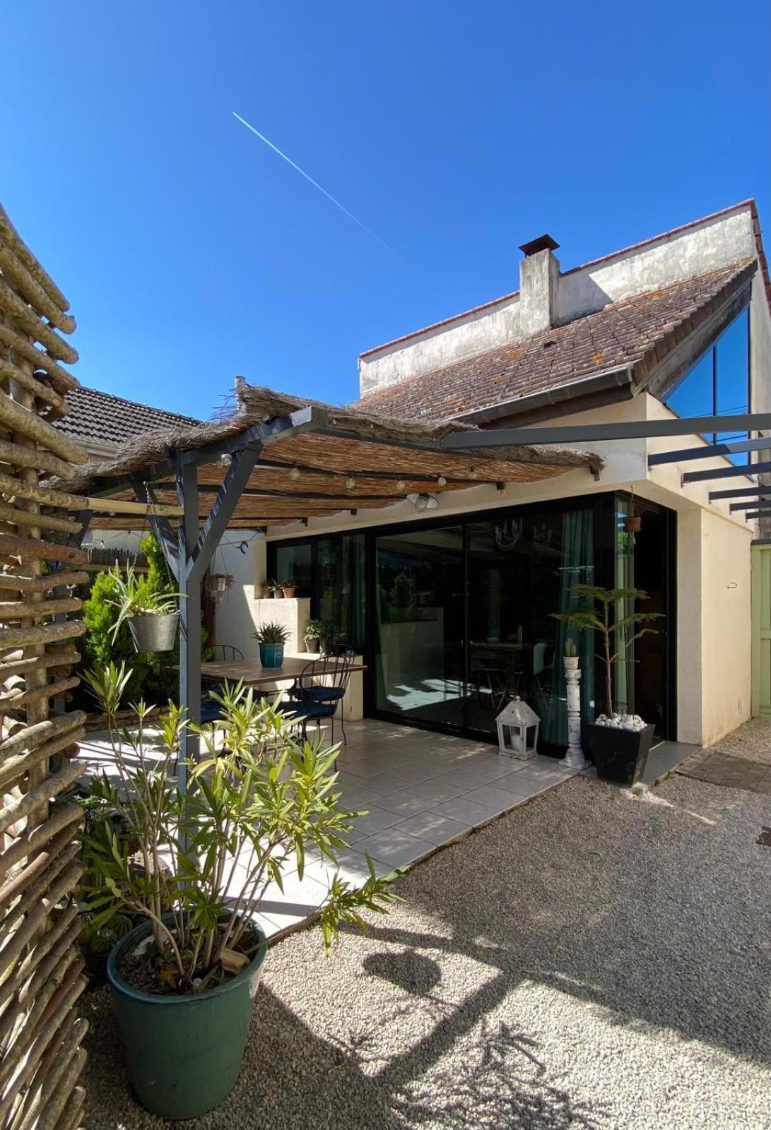 Gite Et Studios Les Barongeres Farges-les-Chalon ภายนอก รูปภาพ